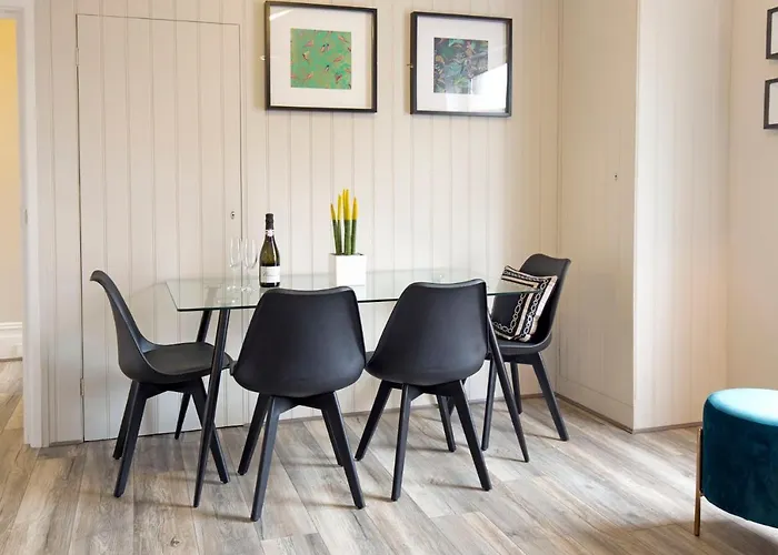 Blackbird Luxury Apartments Room 2